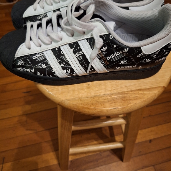 Adidas Superstar Core Black Footwear White. - Picture 3 of 6